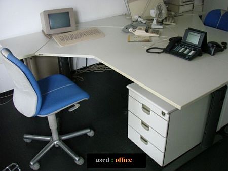 Komplettes Büro von VARIO - Bueromoebel Bueromaterial - Frankfurt