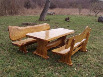 Rustikale einzigartige Tische, Stühle, Bänke, komplette Garnituren aus Massivh - Speisezimmer Essecke - Klingenbach