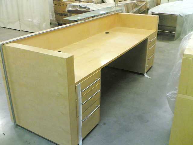 Moderner Empfang + Sideboard - Bueromoebel Bueromaterial - Frankfurt