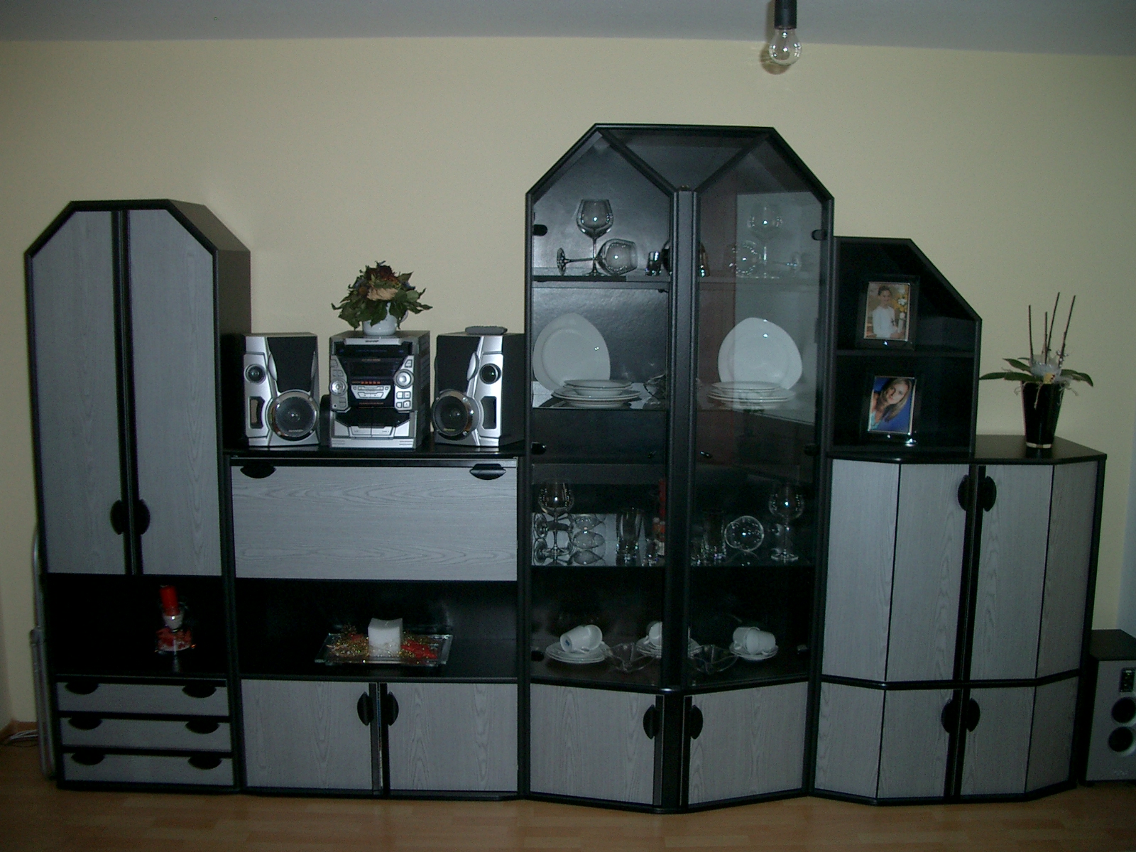 Wohnzimmergarnitur - Wohnzimmerschrank Anbauwand - Reutlingem