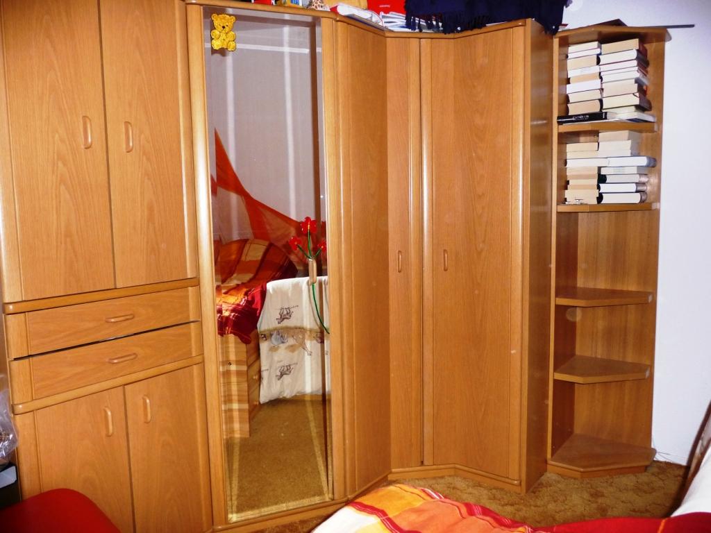 Riesiger ECKSCHRANK 5 weitere Schränke - Sonstige Schlafzimmermoebel - Berlin