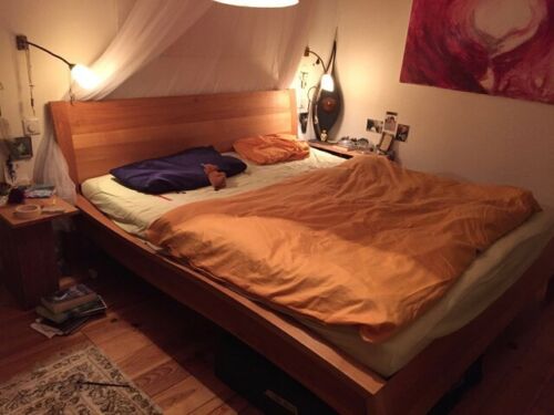 Bett 180x200 Kirschholz mit relax 2000 Teller-Federsystem Zirbenholz gebraucht - Betten Bettzeug - München