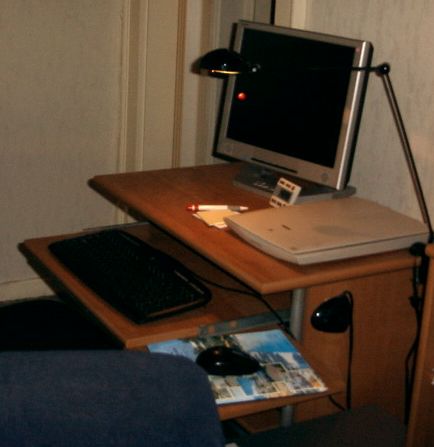 Computertisch zu verkaufen - Hausrat Alles Sonstige - Frankfurt