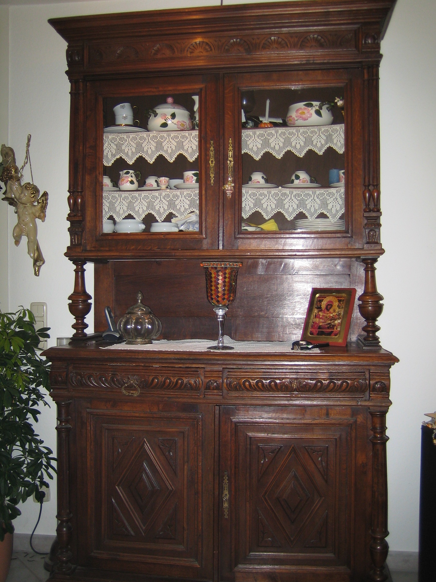 Henry Doey Antiker Buffetschrank ca 1870 - Stilmoebel Designer Moebel - Ratingen