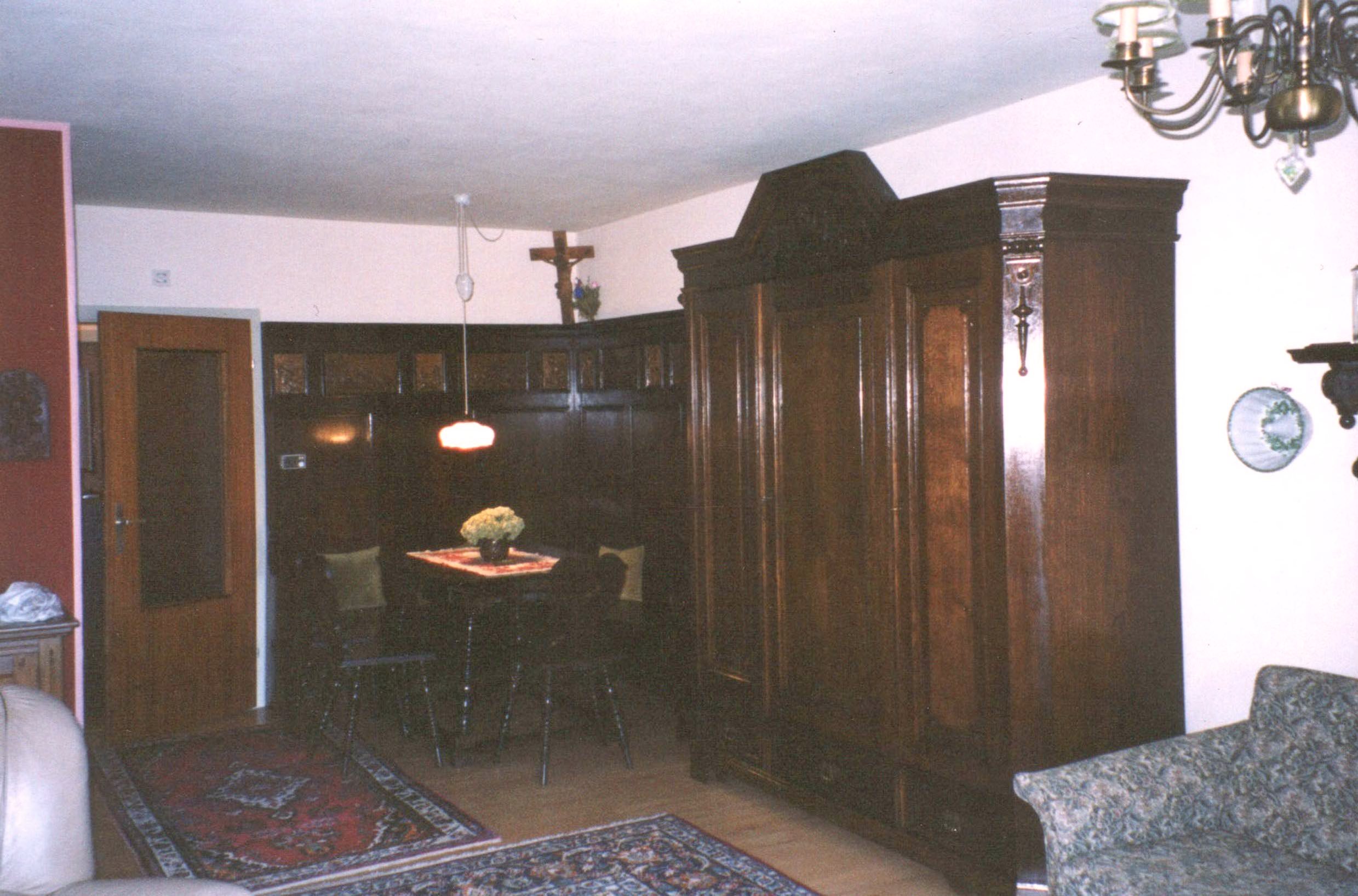 Salzburger Jagdstube, Baujahr 1912, Eiche rustikal - Stilmoebel Designer Moebel - Ried im Traunkreis/Österreich