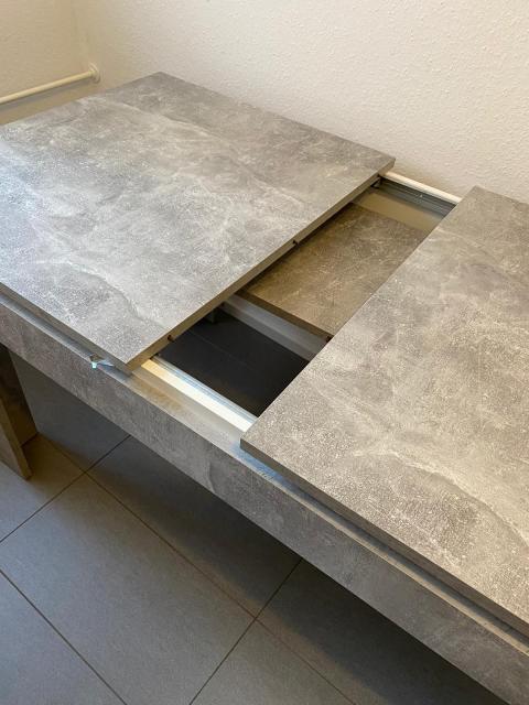 Esstisch 80 cm x 140 cm ausziehbar auf (180 cm ) - Speisezimmer Essecke - Baden-Württemberg - Pforzheim